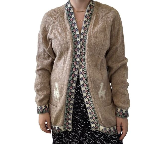 Vintage Womens Alpaca Peruvian Fuzzy Tan Cottagecore Hippy Cardigan Sz L